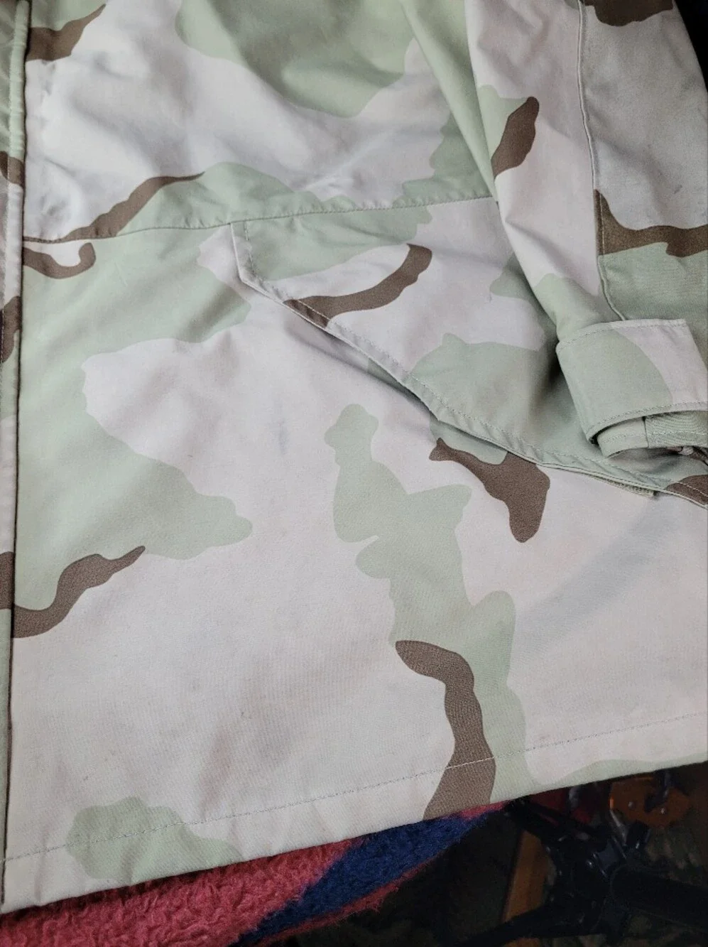 USGI Desert Camo Cold Weather Hooded Parka Mens XL Military Nylon Full Zip